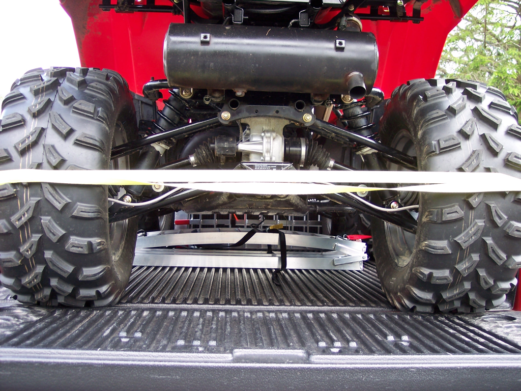 Squeaky rear suspension?? Normal? Polaris ATV Forum